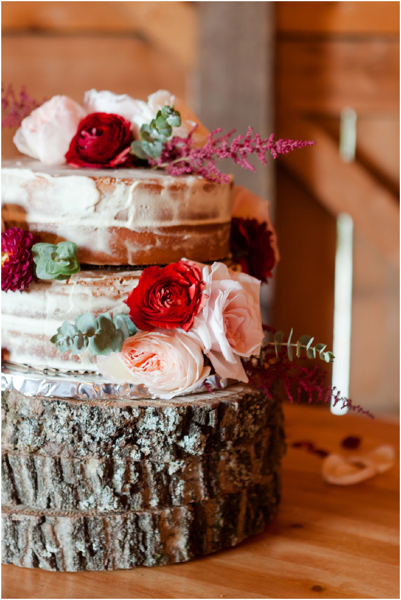 Chaumette Vineyards and Winery Wedding Ste. Genevieve Photographer Aleen and Rich wedding cake photo