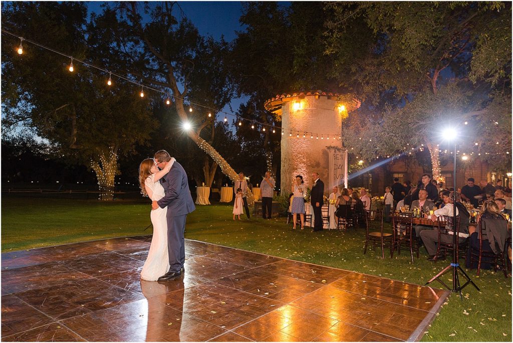 Tubac Golf resort Wedding Tucson Photographer Steven and Kelsey first dance