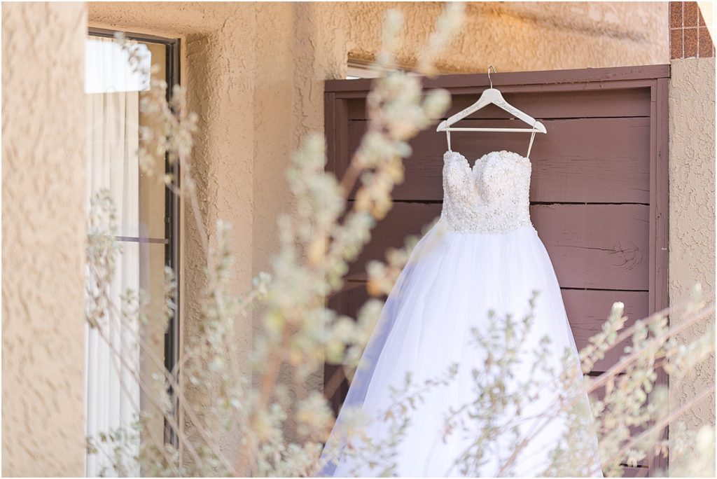 Hilton El Conquistador Wedding Tucson Photographer John and Brittany bridal details