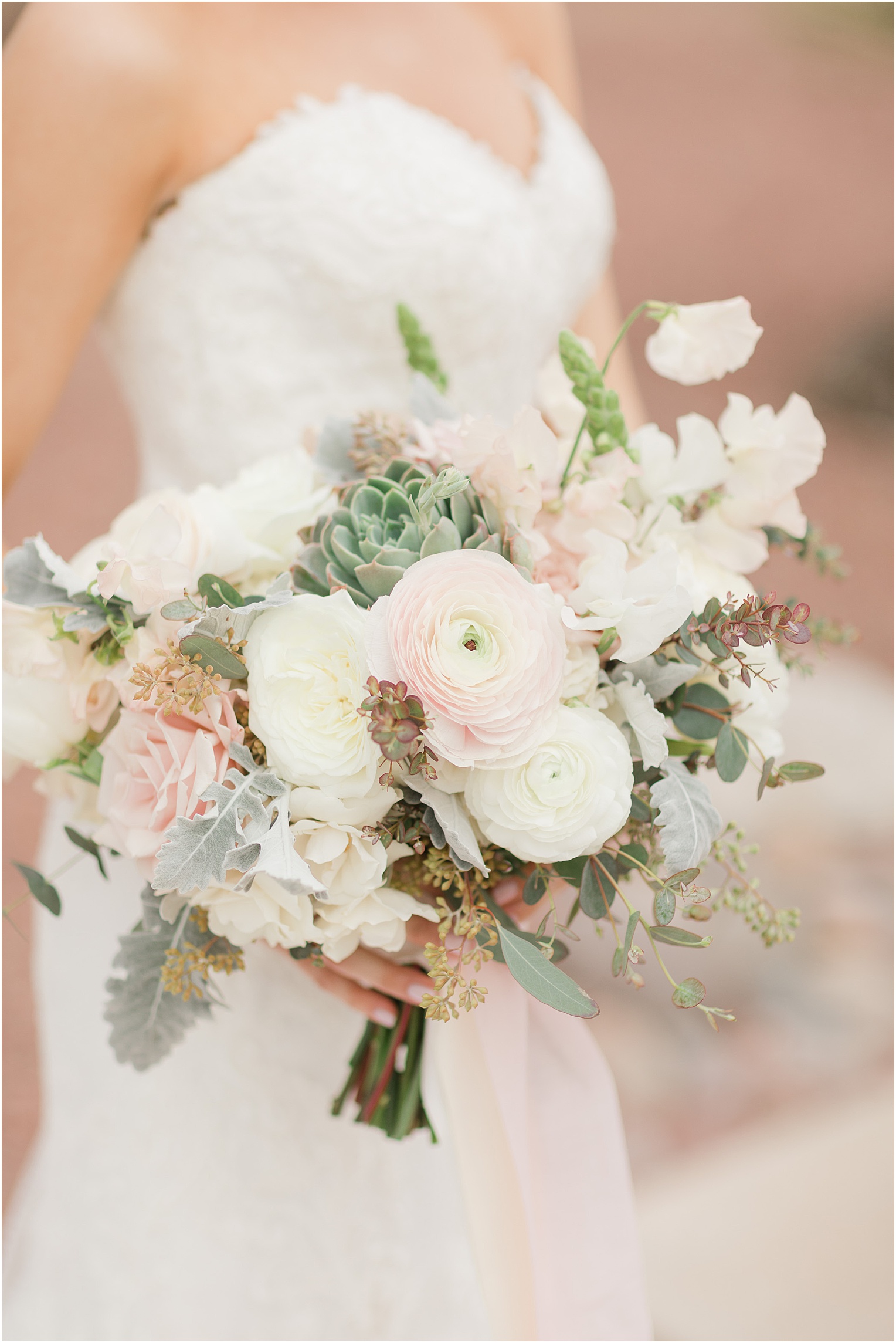 Highlands at Dove Mountain Wedding Grace + Danny romantic blush and ivory bouquet with succulents