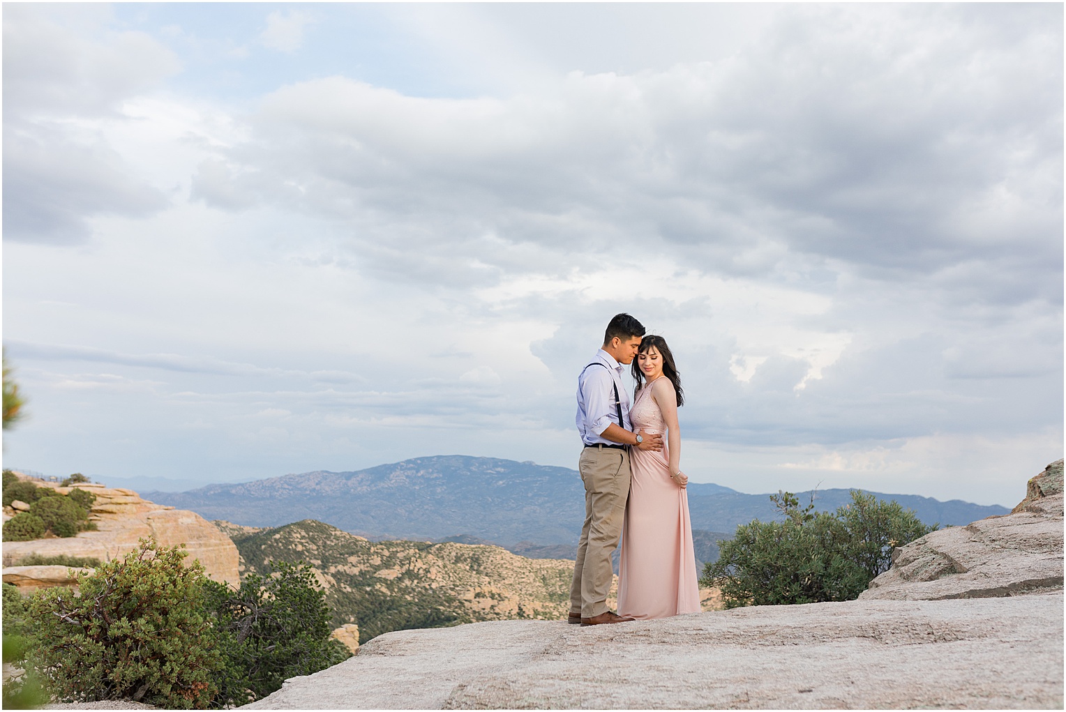 Engagement Session on Mt. Lemmon Tucson AZ What to Wear to Your Engagement Session Jamie + Ruben