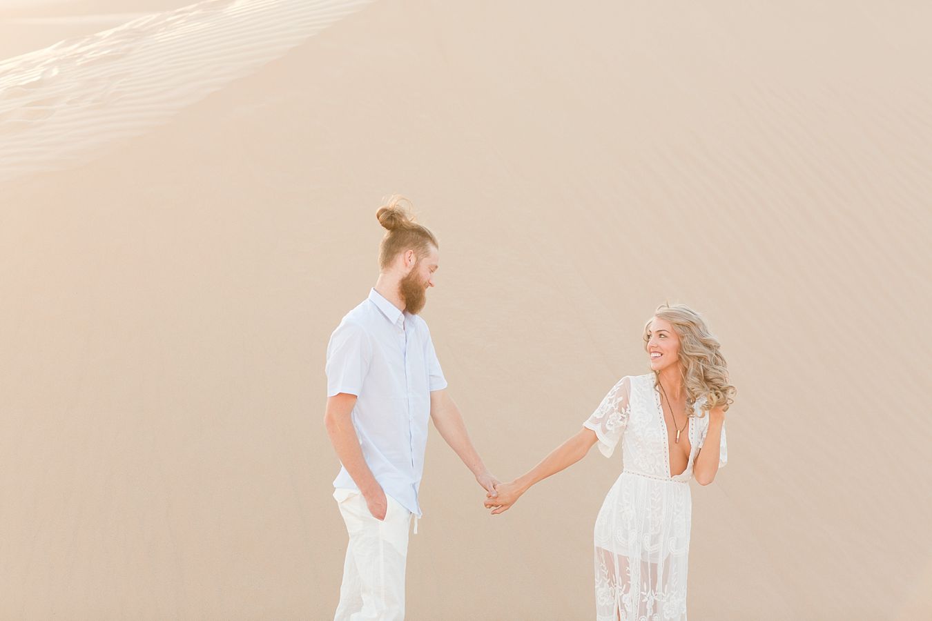 cute photo session in sand dunes