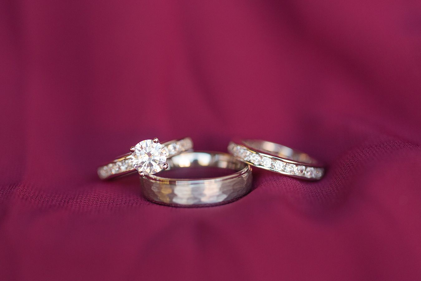 wedding rings photos