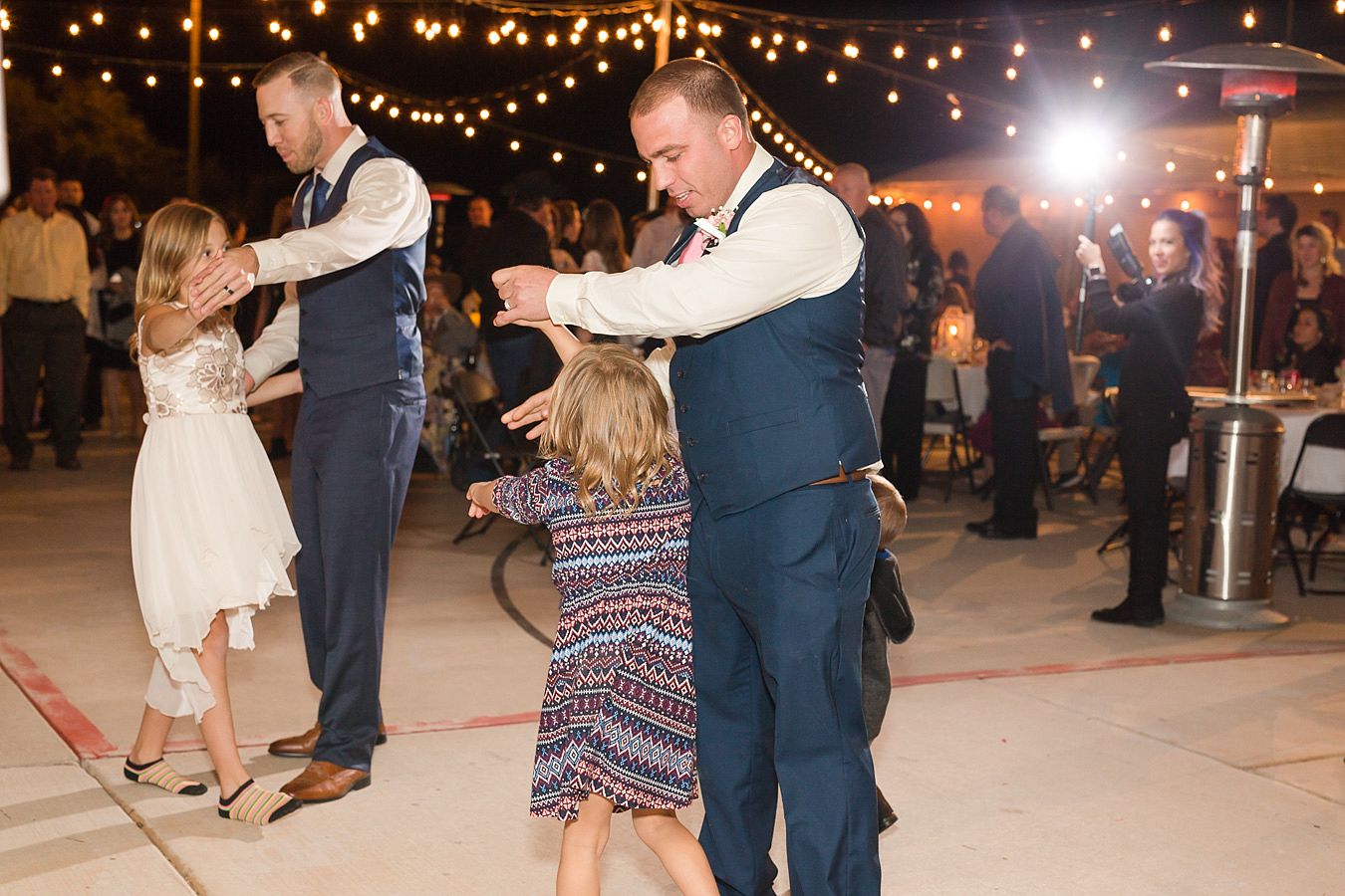 father daughter dance with children