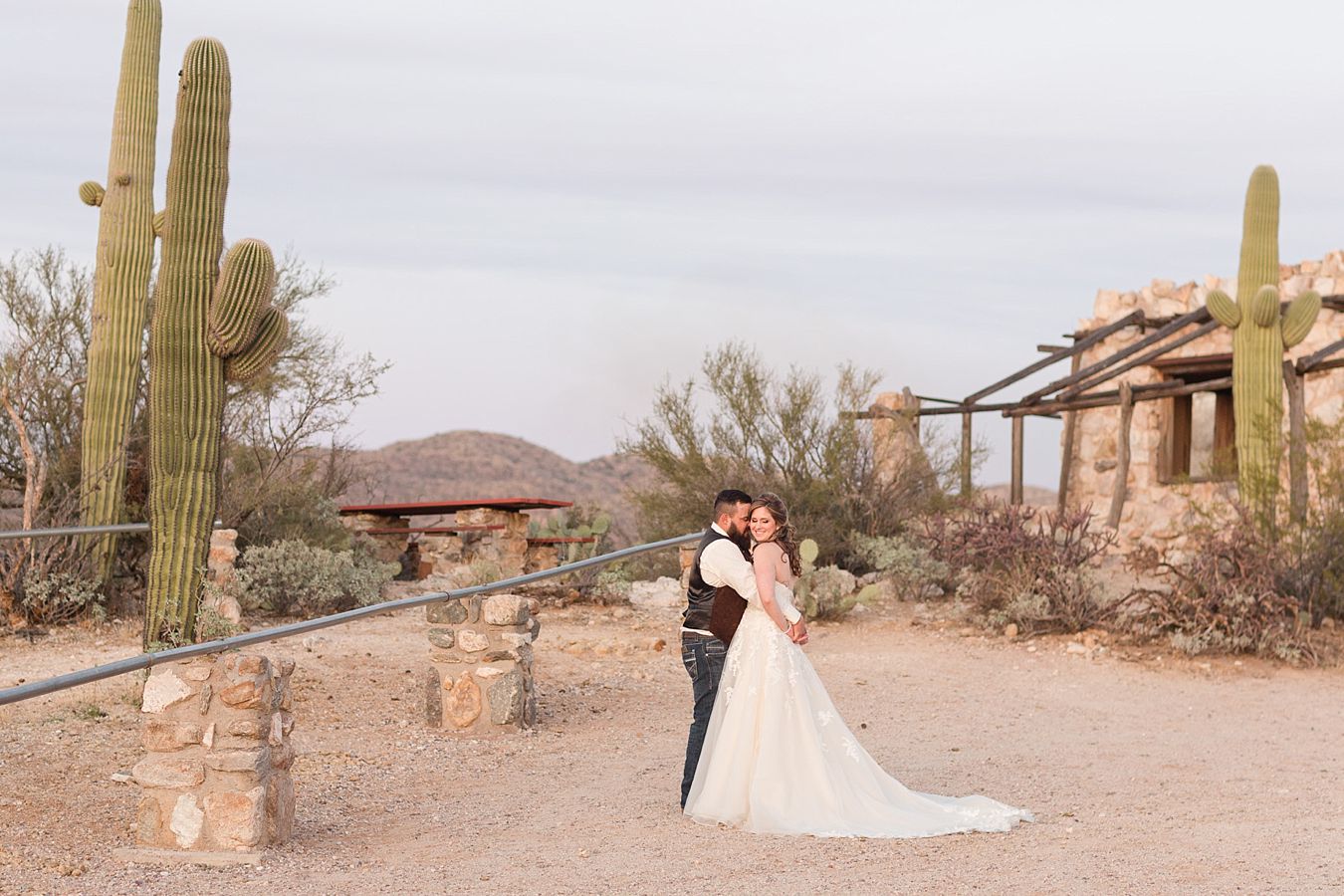 wedding at tanque verde ranch