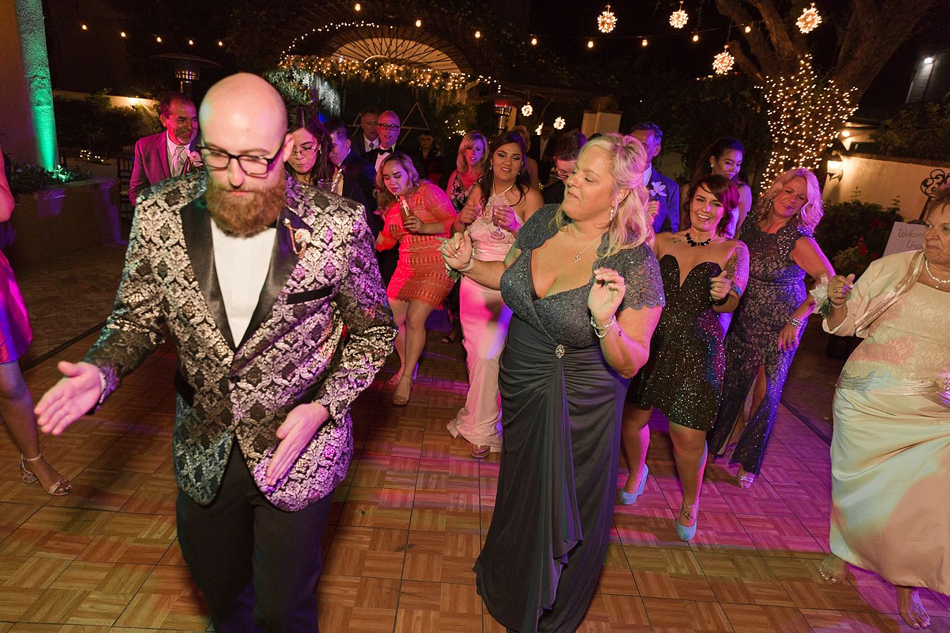 Stillwell-House-Tucson-Wedding-Photographers_0187.jpg fun wedding photographers tucson